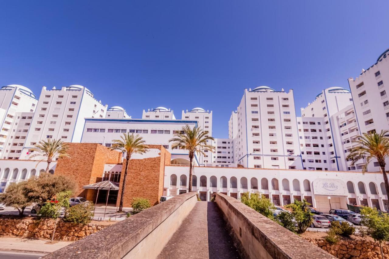 Apartment In Praia Da Rocha With A-C, Terrace In بورتيماو المظهر الخارجي الصورة