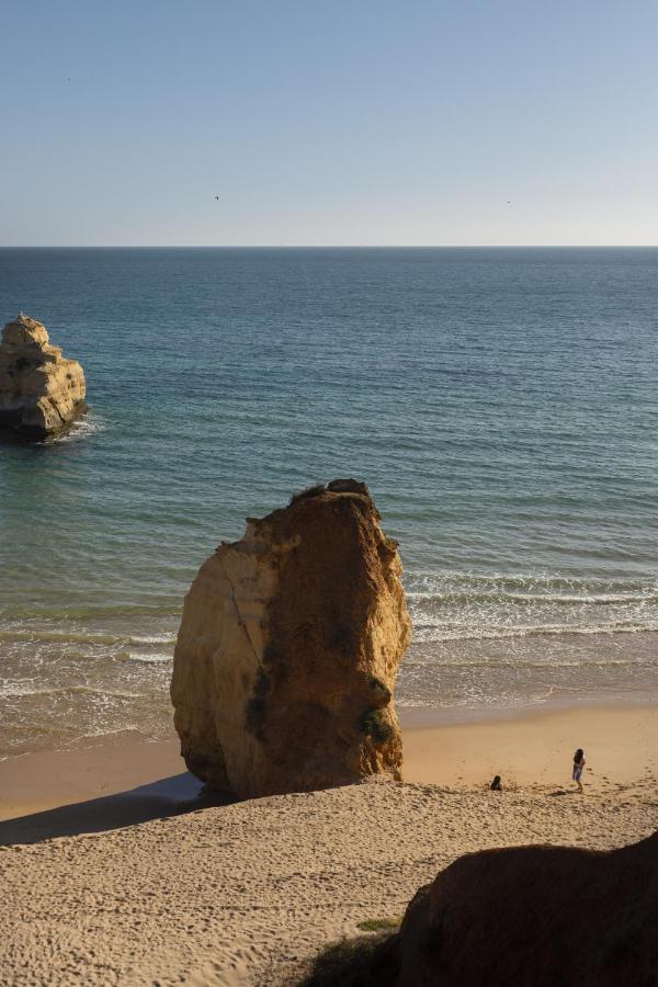 Apartment In Praia Da Rocha With A-C, Terrace In بورتيماو المظهر الخارجي الصورة